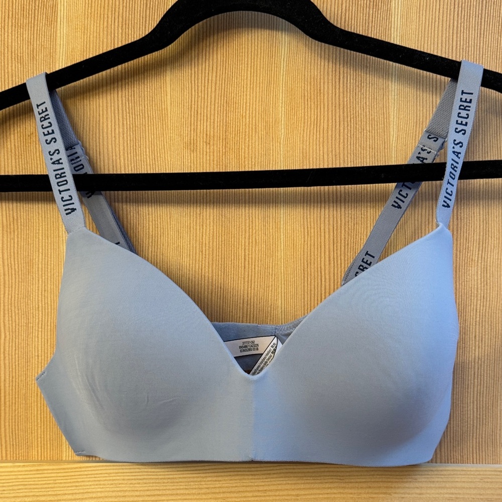 Victoria's Secret lavender Bra